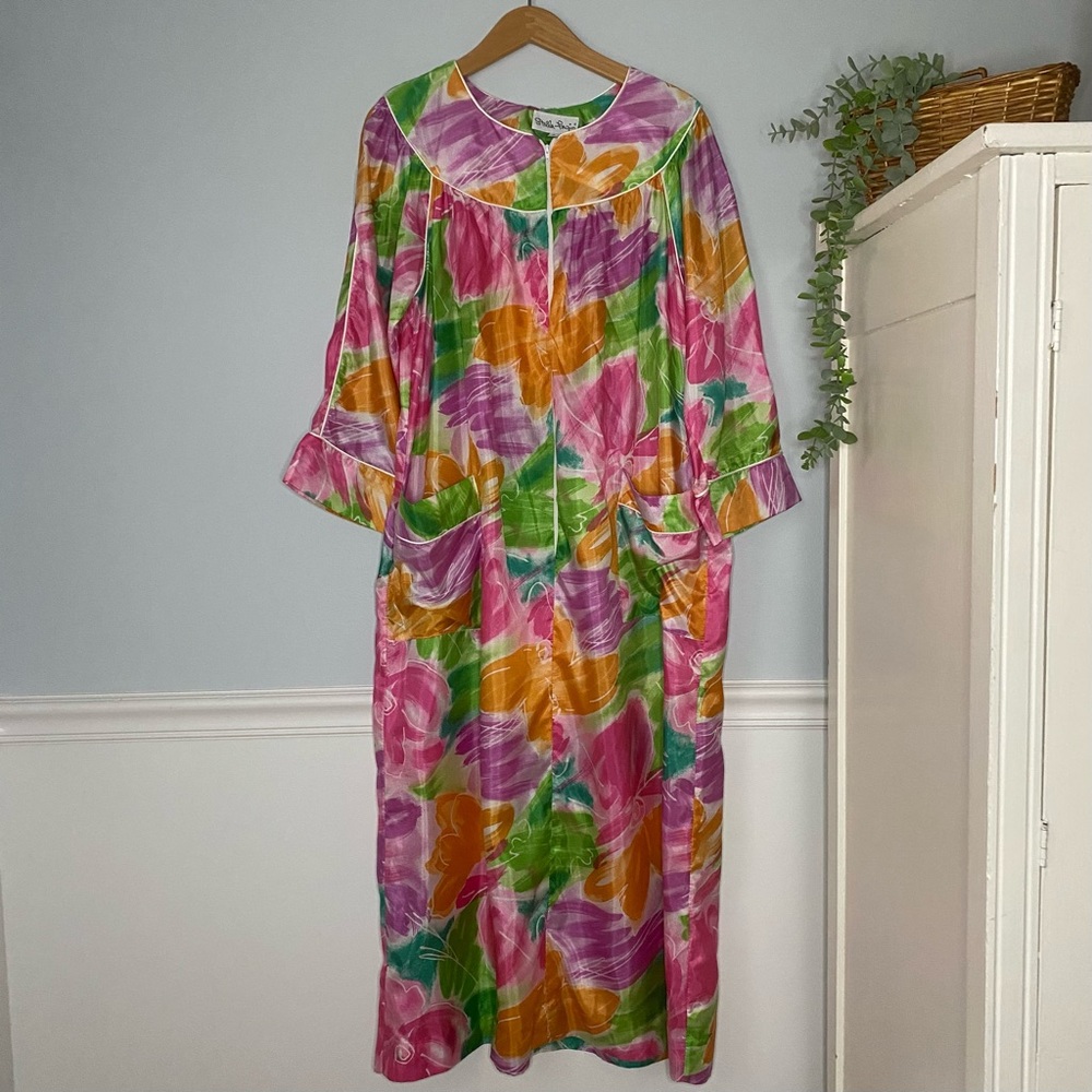Stella Fagin Vintage Floral Abstract Robe House Coat